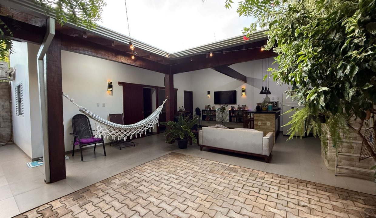 WhatsApp Image 2025-12-03 at 14.33.11 (1)